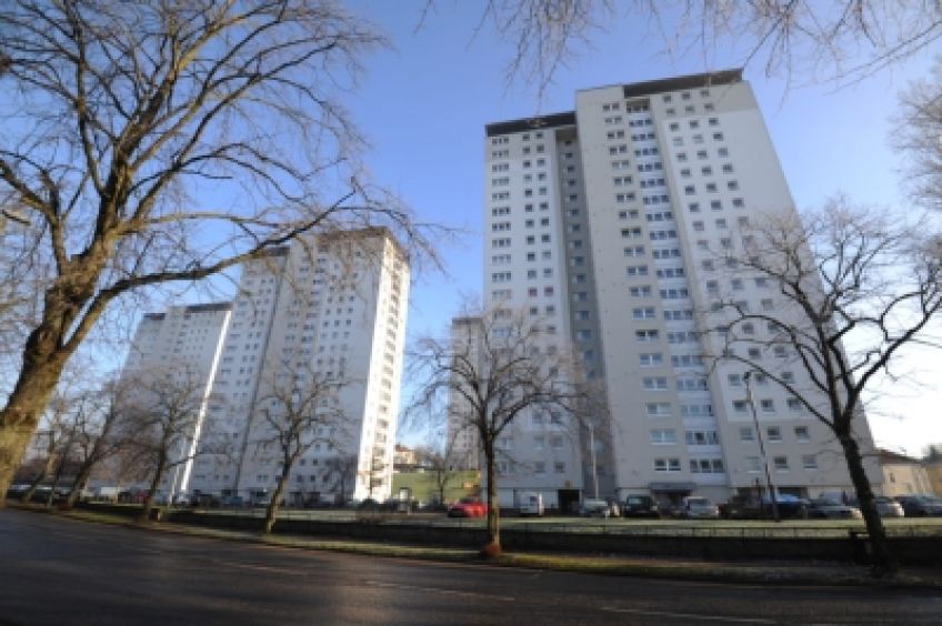 New lifts have been installed at Lincoln Avenue