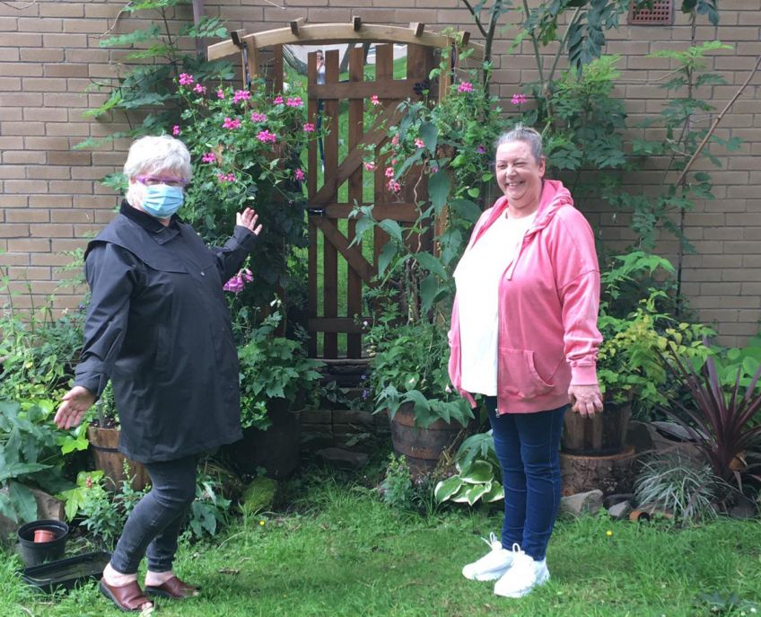 Neighbours in the beautiful garden in Dennistoun