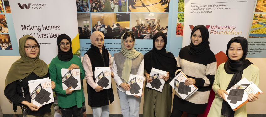 Afghan students receive their iPads