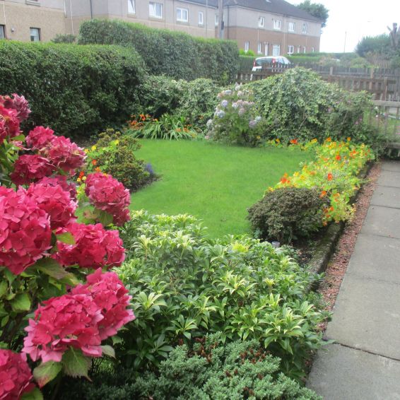 Garden competition Longstone Road