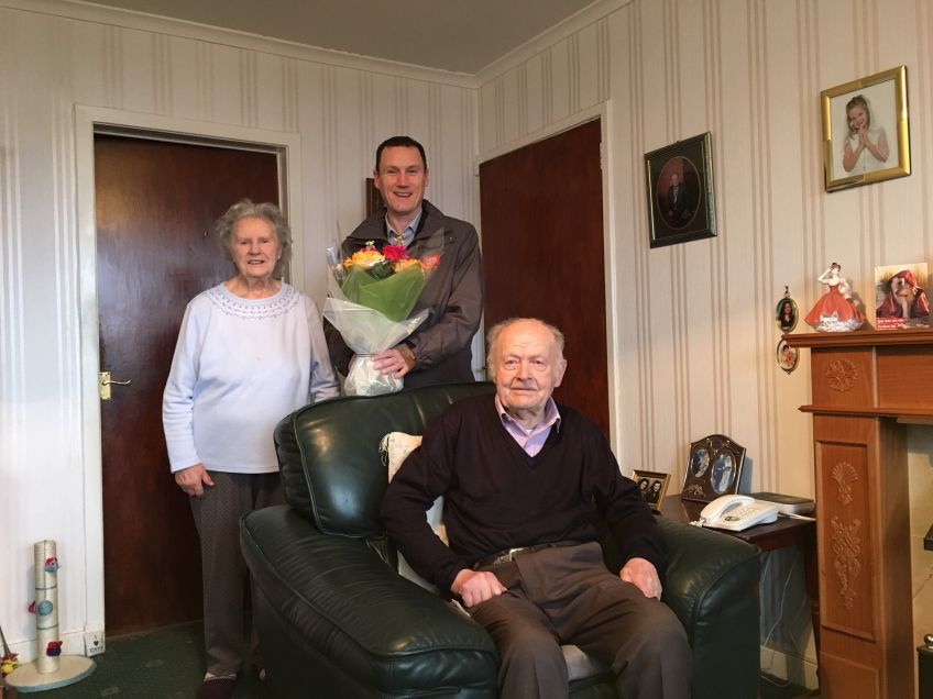 Tenants Sydney and Mary Lomas celebrate 70 years' of marriage